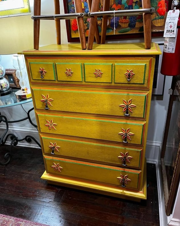 Stanley furniture yellow flowered 5 drawer chest. 34” x 18” x 45.5” 