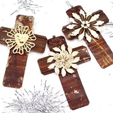 VINTAGE: 3pc Tin Metal Cross Ornaments - Rustic Ornaments - Flowrs - Hand Crafted - Ornaments - Gift Wrapping - Crafts - SKU 26-C2-00017726 