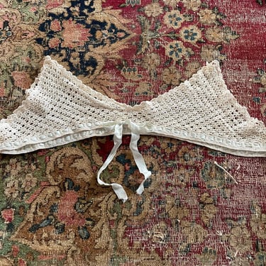 Antique crochet bodice from nightgown or slip | 1920’s cream crochet piece for repurpose, flapper era, pale mint green silk ribbon 