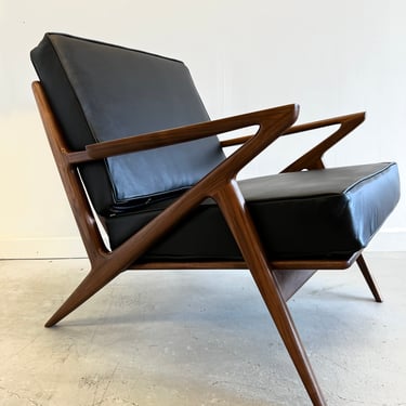 Elegant Handmade Z chair in Full Grain Leather 