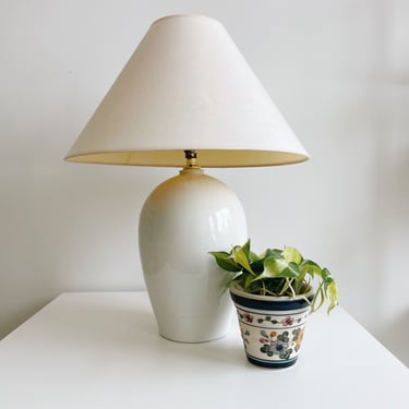 White Table Lamp by Elite