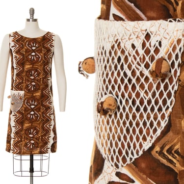 Vintage 1960s Sundress | 60s Hawaiian Tiki Cotton Brown Summer Shift Dress with Cork Netting Pocket (small) 