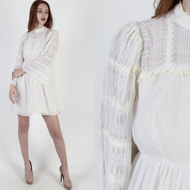 Vintage 1960s Short Ivory Lace Wedding Dress- outlets Mod Mini-dress - Lace Sleeved Wedding Dress