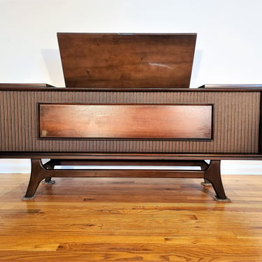 Mid Century General Electric Stereo Console 