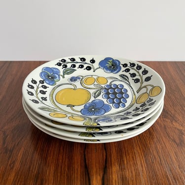 食器 ARABIA FINLAND ARABIA Finland Collection of Christmas Plates Designed by