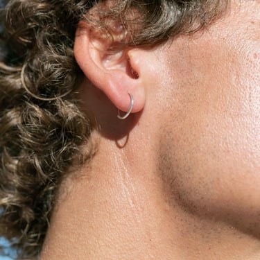 Single Unisex Men's Squared Silver Hoop Earring - Kahua 