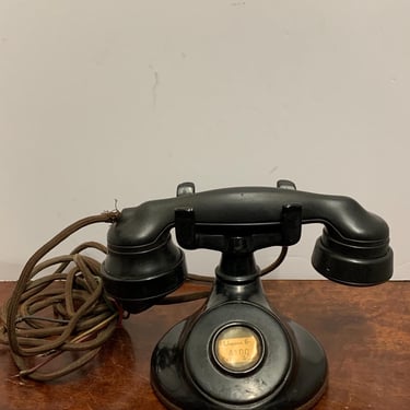 1930s Metal and Bakelite Telephone 