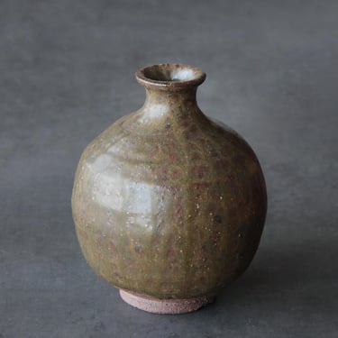 Sake Bottle by Junichi Kouzuru | Small Vase | Japanese Ceramic Artist 473 