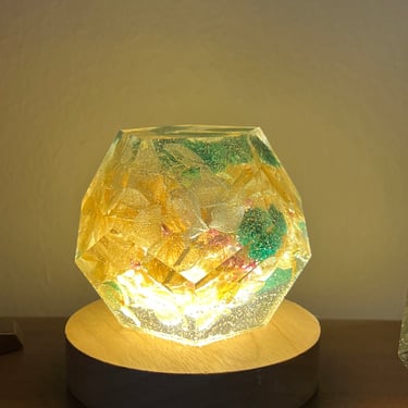 Resin Nightlight Faceted Floral Teal and White 