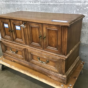 ’79 Lane Cedar Chest (Seattle)