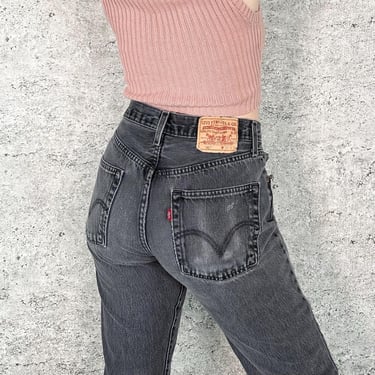 Levi's 501 Vintage Jeans / Size 27 