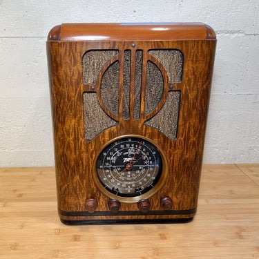 1937 Zenith AM/Shortwave Tombstone Radio 6S229, Elec Restored 