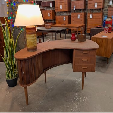 Rare Tibergaard Nielsen Teak Shaped Desk - 1124701