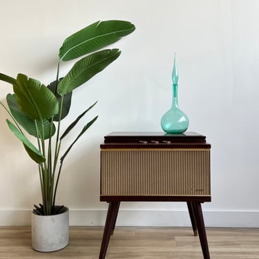 Vintage Mid Century Record Player End Table/Nightstand