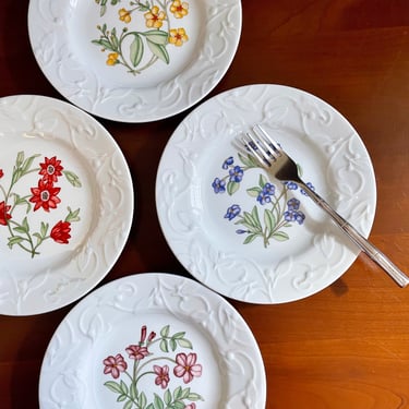 4 DANSK Porcelain Dessert, Side or Cake Plates - Floating Leaves pattern, Floral Flower, Spring Summer, Garden Tea Party, Cottage Core 