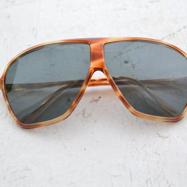 1970s Solmar Tortoiseshell Aviator Sunglasses 