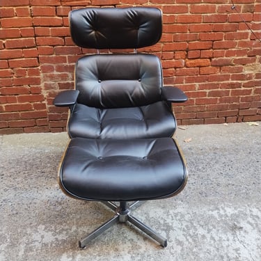 Plycraft Lounge Chair and Ottoman