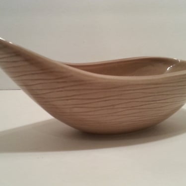 Raymor Steubenville Gravy Boat in Fawn - Funky Mid Century Modern Design 