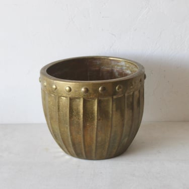 Vintage Ornate Ribbed Brass Cachepot Planter 