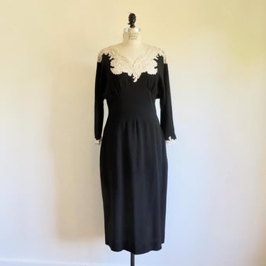 1940's Black Formal Dress with White Lace Bodice Trim Eisenberg Original Size Medium 