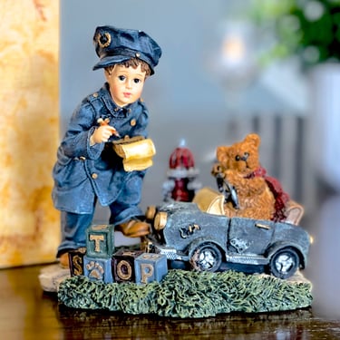 VINTAGE: 1997 - Boyds Bears "Benjamin w Mathew...The Speed Trap" Figurine in Box - Yesterday's Child - # 3522 - Police - SKU 35-D-00035409 
