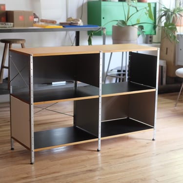 Eames Storage Unit 2x2