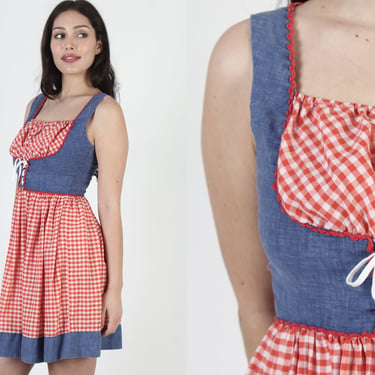 Red White And Blue Gingham Mini Dress / Vintage 70s Navy Checker Print Dress With Corset Tie / Dirndl Style Country Fair Short Frock 