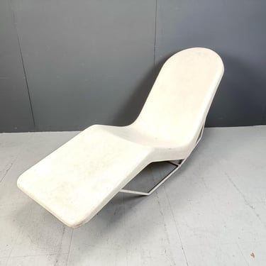 Mid century fiberglass chaise longue, 1960s - vintage lounge chair - vintage garden chair - mid century design chair 