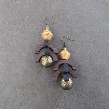 Large wooden geometric earrings 