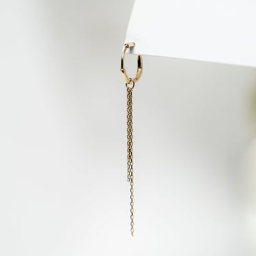 Single 9K Gold Midi Chain Plaque Round Clicker Hoop