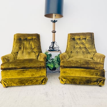Green Velvet HIgh Back Kroehler Chair