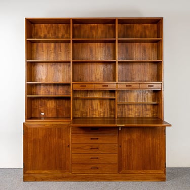 Danish Modern Teak Bookcase Cabinet by Kai Winding - (323-002) 