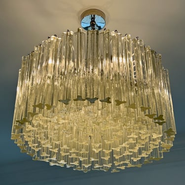 1970s glamour. Crystal chandelier by Lightolier