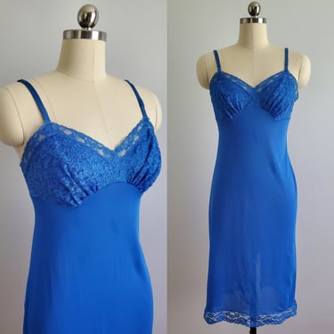 1960s Vanity Fair Slip with Full Lace Cups - 60s Lingerie - Women's Vintage Size XS/Small 