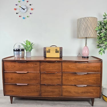 Kent Coffey Nine Drawer Dresser