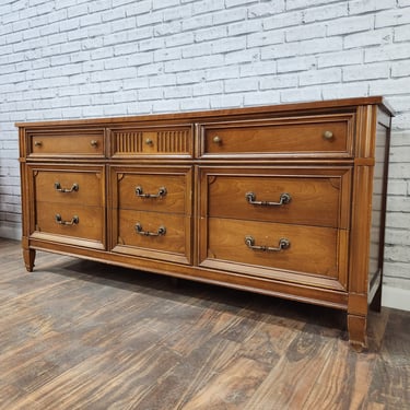 Item #288 Customizable Bassett Mid-century Neoclassical Dresser / Buffet / tv stand 