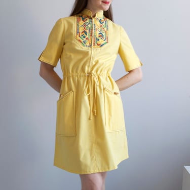 banana yellow embroidered dress / size S 