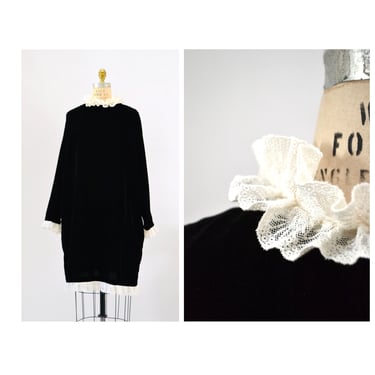 2000s y2k Vintage Blugirl blumarine Black Velvet Dress White Lace collar made in Italy Size Large Black Dress with White Lace Ruffle Collar 