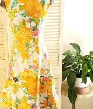 Vintage 60s floral Print Cotton A-line Dress with Little Bows  S/M 