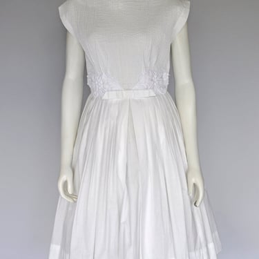 1950s crisp white cotton fit and flare dress XS-M 