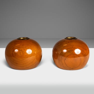 Set of Two (2) Mid-Century Modern Wood-Turned Candle Stick Holders in Solid Oregon Myrtlewood, USA, c. 1970's 