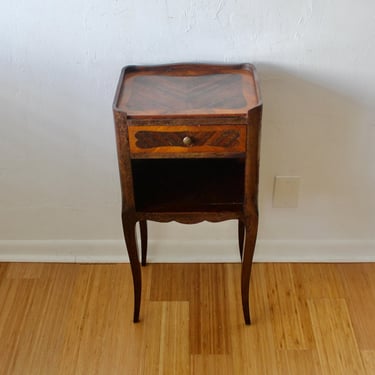 Vintage French Louis XV Style Bedside Cabinet Side Table with Marquetry 