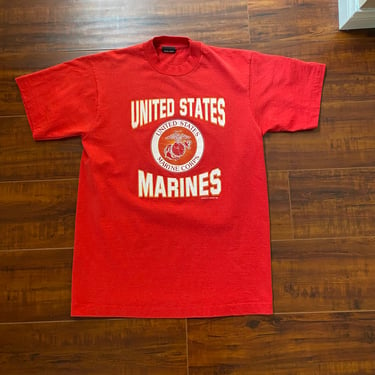 Vintage 1989 US Marines Tee in Red 