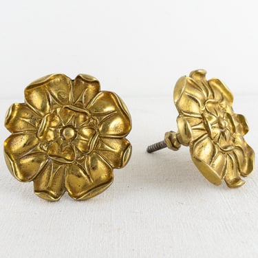 Pair of Vintage Brass Floral Rosette Curtain Tieback from Virginia Metalcrafters, Solid Brass Drapery Hold, Gold Flower Wall Hooks 