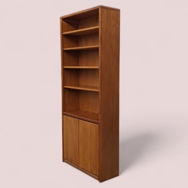 Nice Oak Bookcase, Vintage, Adjustable Shelves, Solid Wood, Mid Century, Postmodern, Shelves, Living Room, Bedroom 