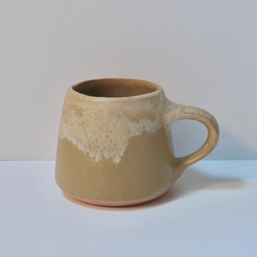 Mid Century Ceramics Coffee Mug Art Pottery Studio Pottery Mug Vintage Pottery Mug Tea Mug 70s Matte Glaze Mustard Yellow Brown 