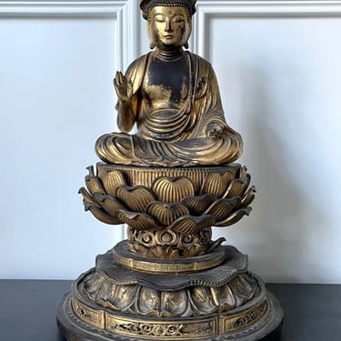 Japanese Antique Gilt Wood Buddha Statue