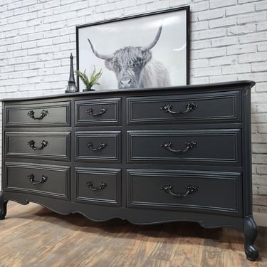 gothic black dresser Regalia Gothic Solid Wood Platform Bed with Nightstands & Dresser –  R-designs Furniture main image 0