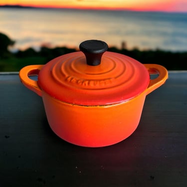 Vintage Le Creuset Flame Dutch Oven Sample Miniature Cast Iron Pot w Lid .4 qt 