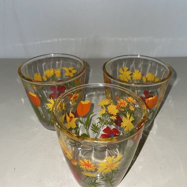 3 Vintage Hazel Atlaswild flower drinking glasses, Wild Flower Tulip glasses, Sour Cream Glasses, retro drinking glasses, barware 